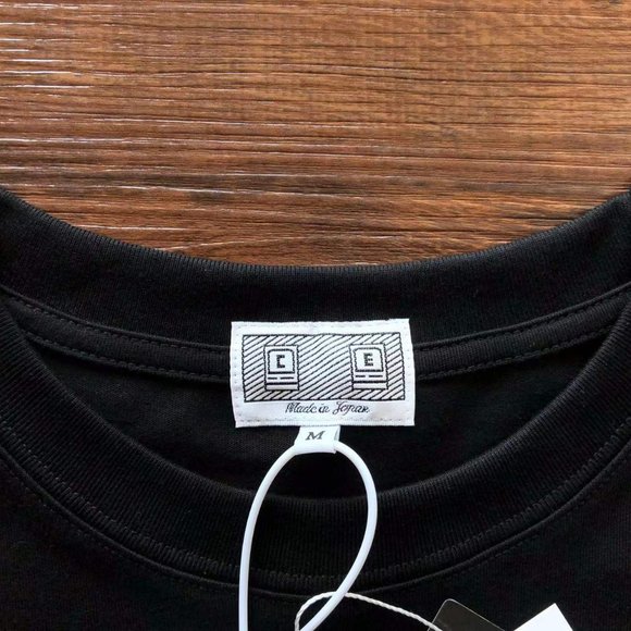 Cavermpt Black Short Sleeve Multicolor Mansion Print T-Shirt - Picture 2 of 13